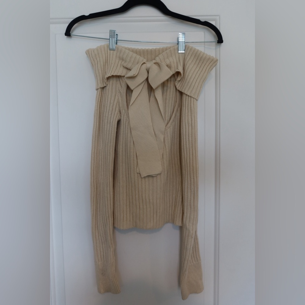 🧚🏻♀️Motel Rocks Bow-Back Off The Shoulder Sweater - Picture 3 of 4